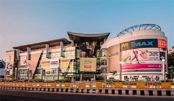 Featured Image of Malls Near Prestige Fernvale